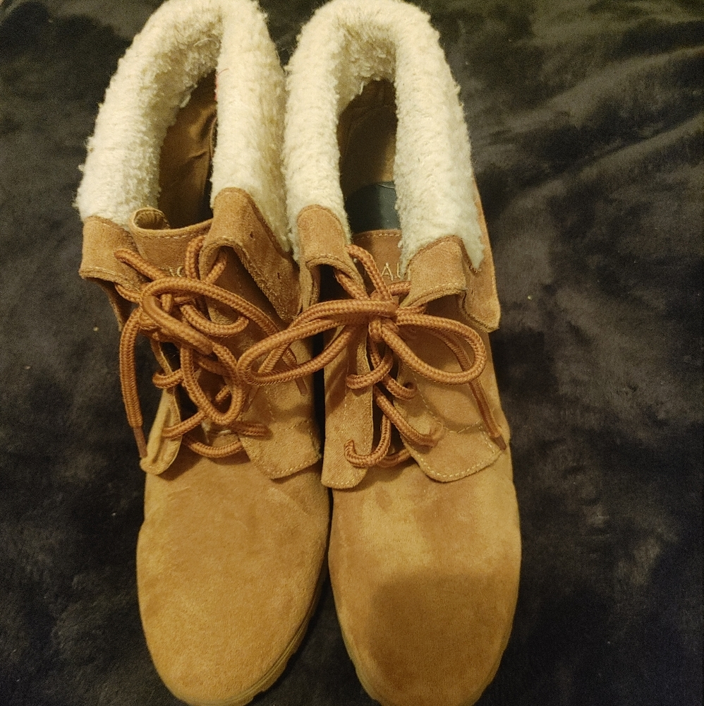 Nautica wedge booties